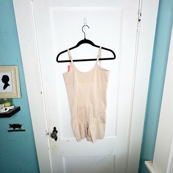 SPANX OnCore Open-Bust Mid Thigh Bodysuit Soft Nude NEW Size 1X Slimming Shaping - Picture 10 of 15